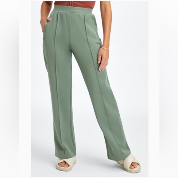 Fabletics Pants - Fabletics Plush Interlock Wide Leg Pant Green - Word once - XXL